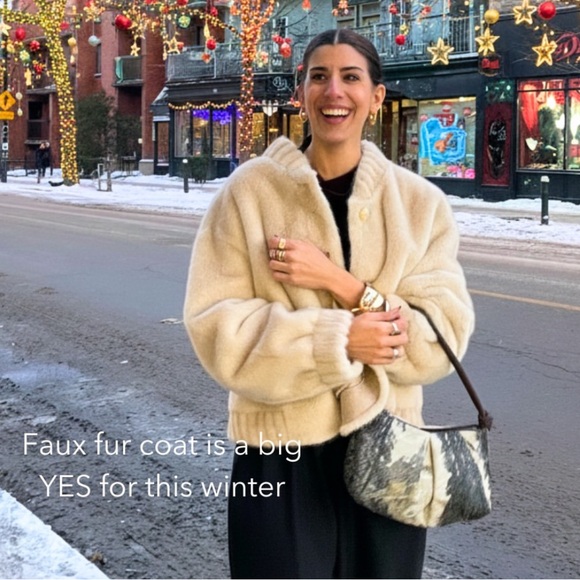 NWT ๐ Heartloom Gellar Jacket Coat Faux Fur Teddy Almond Cream Beige XS 0 2 - Picture 3 of 15